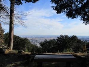 弘法山山頂の眺望