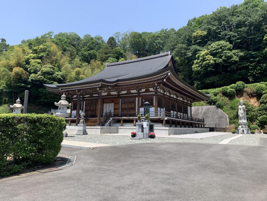 本堂遠景