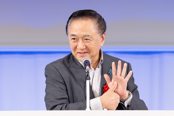 知事手話写真