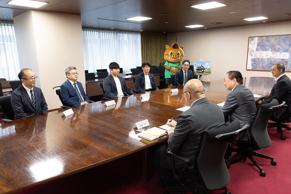 20250529ラグビーリーグワンのシーズン終了報告の様子1