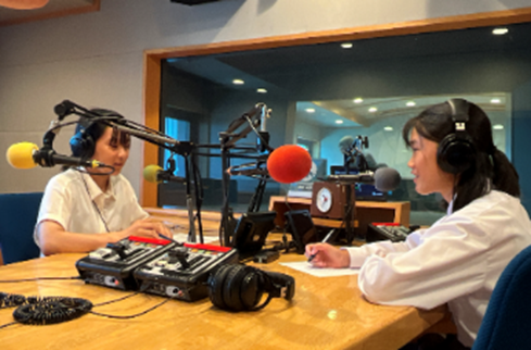 横浜エフエム放送体験の様子