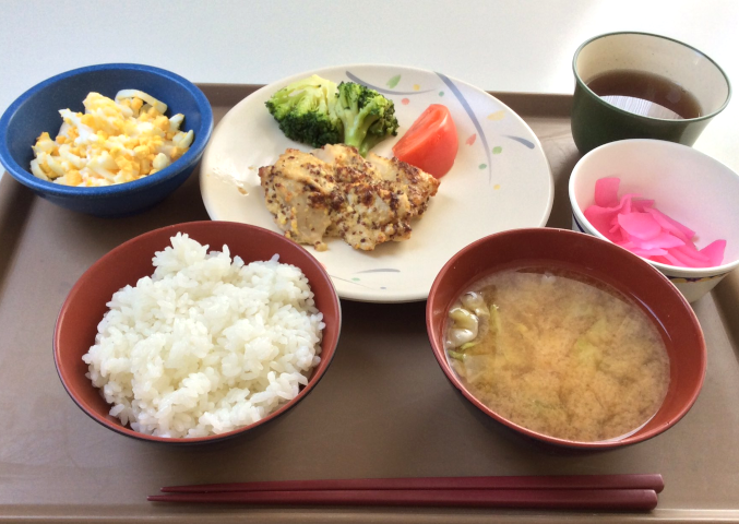 マスタードチキン定食の写真