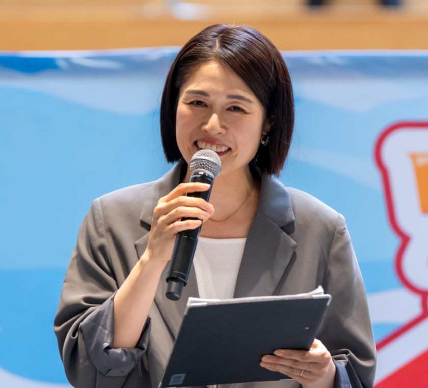 司会の花岡さん