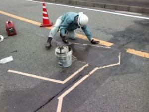 道路ひび割れ補修