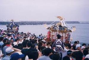 「茅ケ崎海岸浜降祭」の画像1