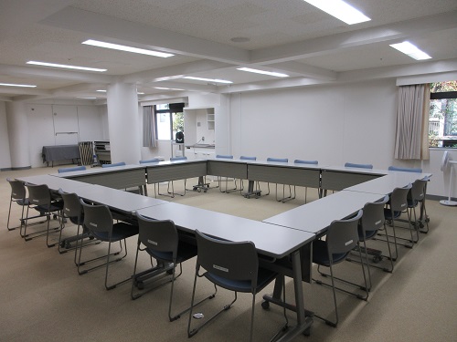 活動室1手前部分写真