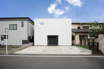 (サムネイル写真)東林間の家 建物全体