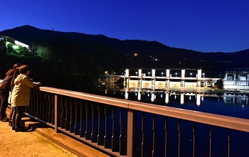 A地点（相模湖大橋）から撮影した写真