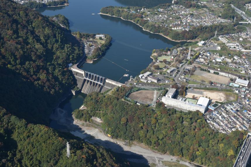 城山ダム航空写真