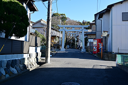 2番目の鳥居を正面から撮影