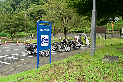 二輪置き場2