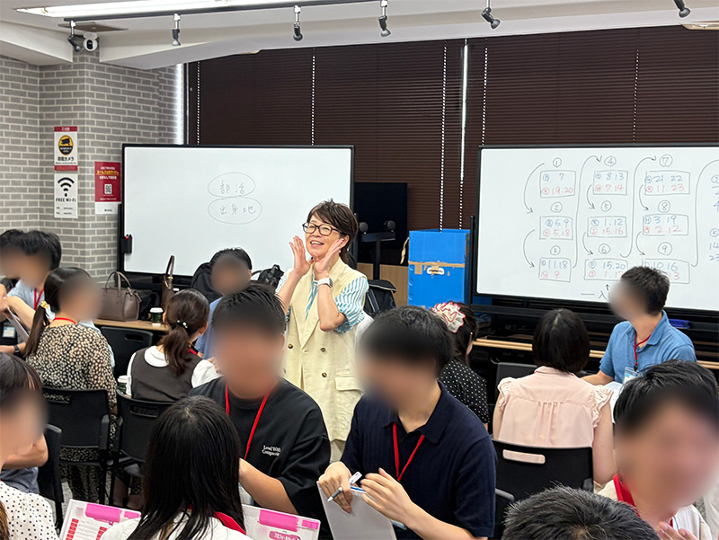 荒木さんからのアドバイスにみなさん耳を傾けます