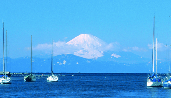 Aburatsubo Keikyū Marina