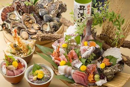 Uokuni Seafood Side street