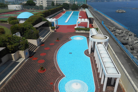 Yugawara Seaside Park Pool