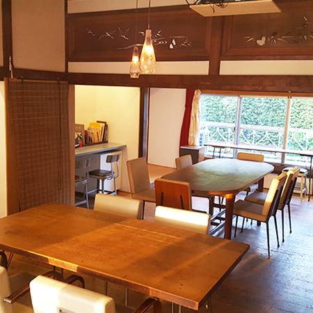 Table seating at Misaki Donuts