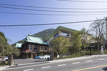 （サムネイル）富士屋ホテル　全体