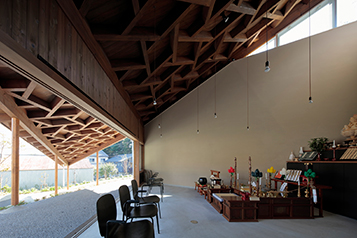 （サムネイル）本覚寺の森 観音霊園・観音堂 建物内部