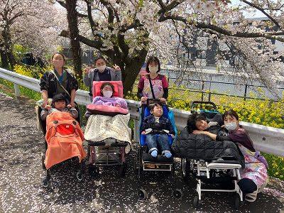 多機能型事業所にじいろ