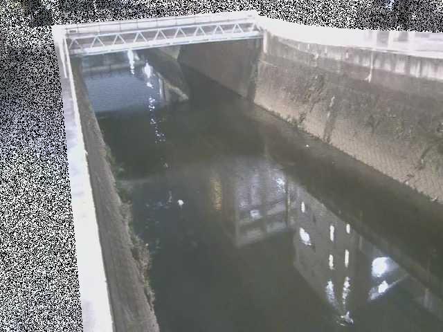 矢上川 中吉橋付近のカメラ画像