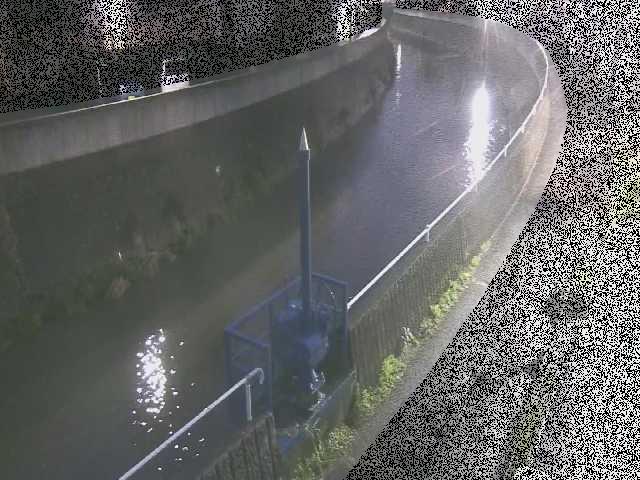 西ヶ崎橋付近のカメラ画像