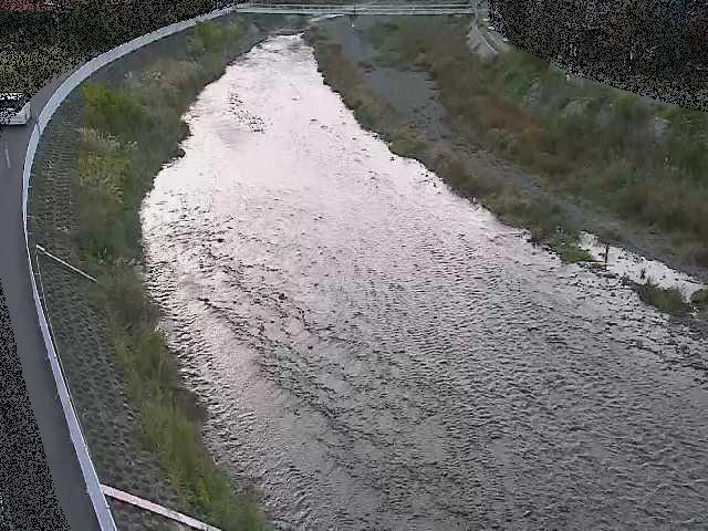 観音橋付近のカメラ画像