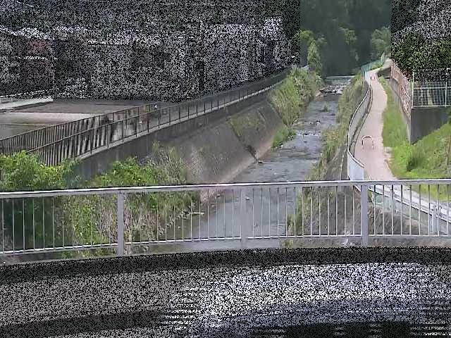 荻野橋付近のカメラ画像