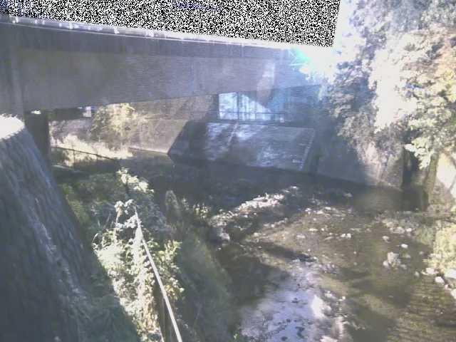 串川 串川橋付近のカメラ画像