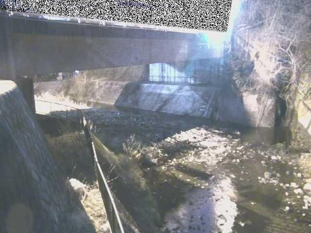 串川 串川橋付近のカメラ画像