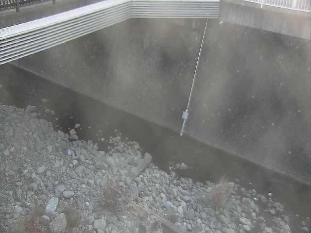 鳩川 石橋付近のカメラ画像