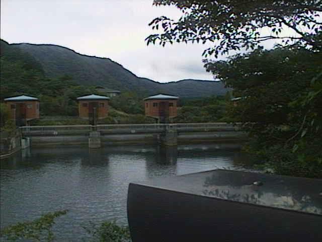 湖尻水門付近のカメラ画像