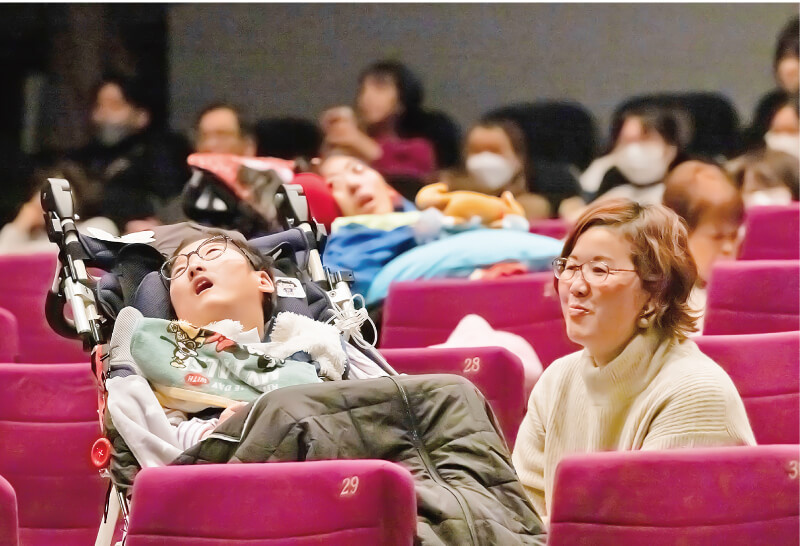 ともいきシネマでの観客の様子