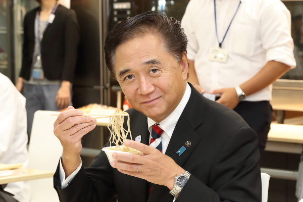 知事2