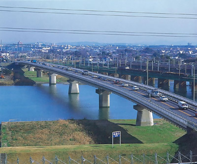 馬入橋