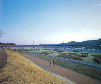 高田橋(相模原市～愛川町) - 神奈川県ホームページ