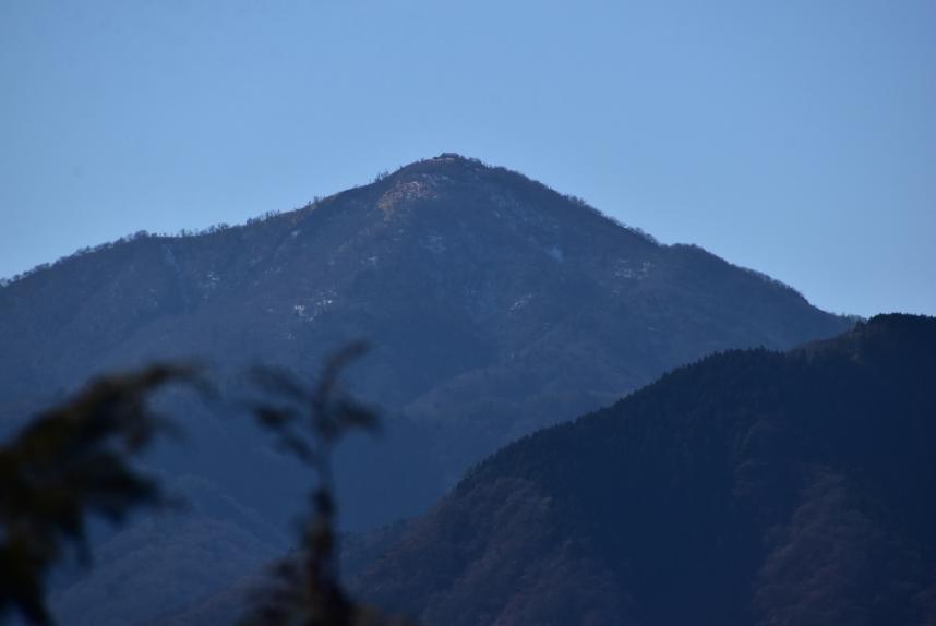 1月26日石老山山頂から蛭ヶ岳方面の展望