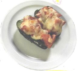 ピーマンのトマト詰め