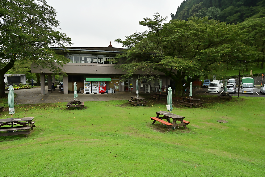 観光センター裏手の様子