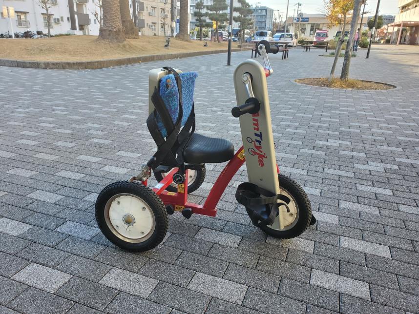 手漕ぎ自転車