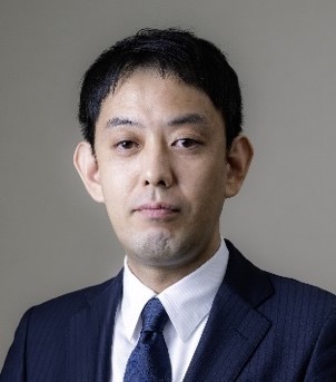 河島弁護士