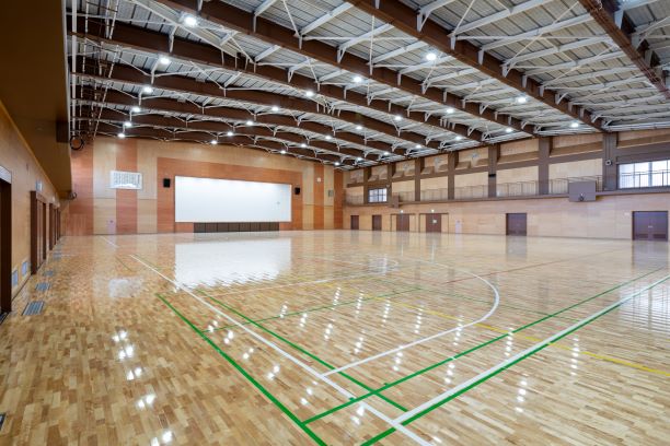 横浜緑ケ丘高校体育館　内装2