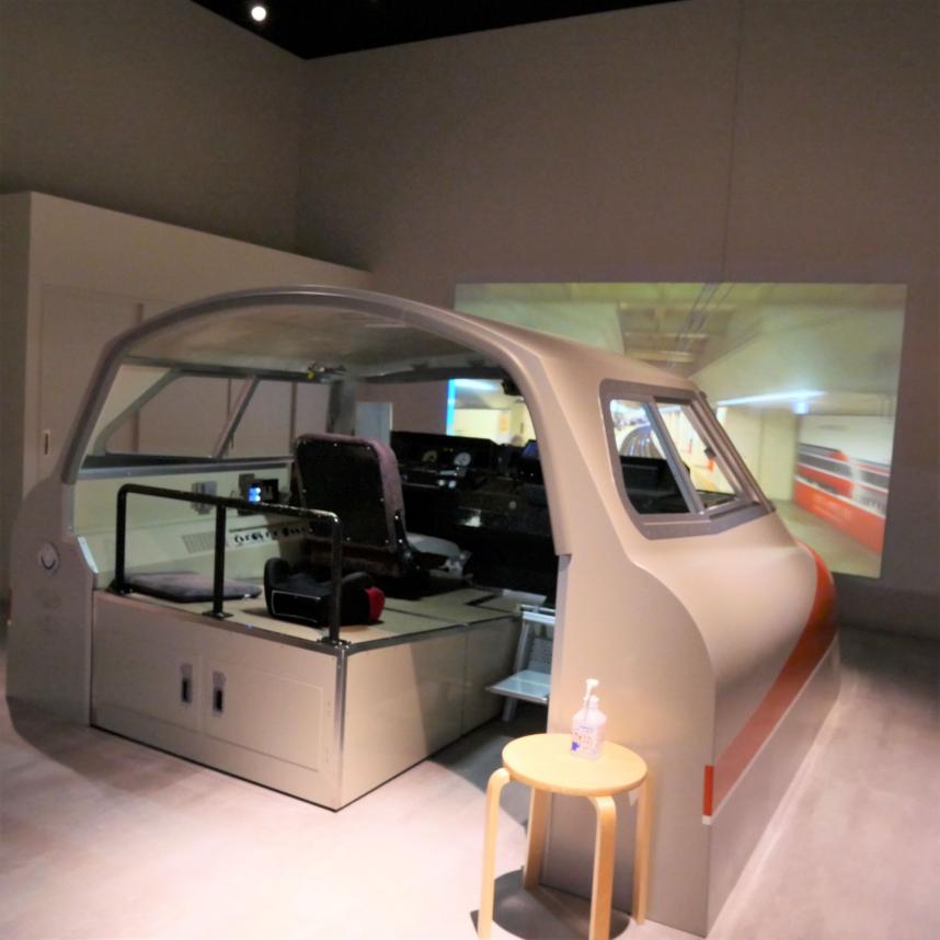 ロマンスカーシミュレーター”LSE（7000形）”