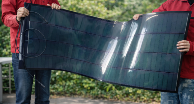 カルコパイライト太陽電池