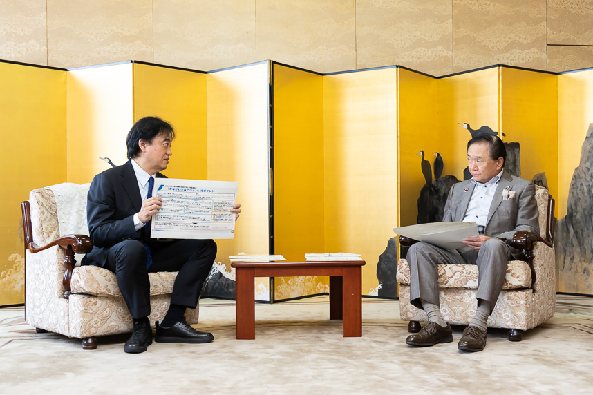 懇談写真