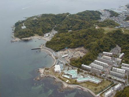 写真:空から見た観音崎公園