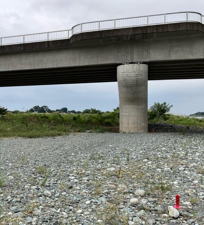 酒匂川河床掘削前