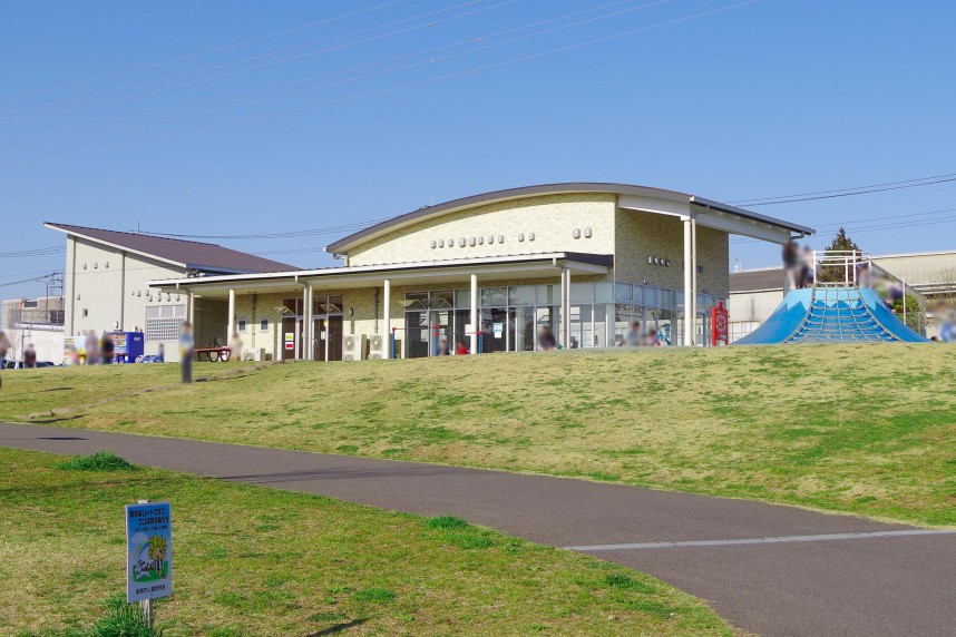 芹沢公園の管理棟