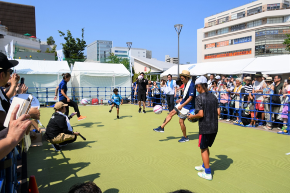 サッカー