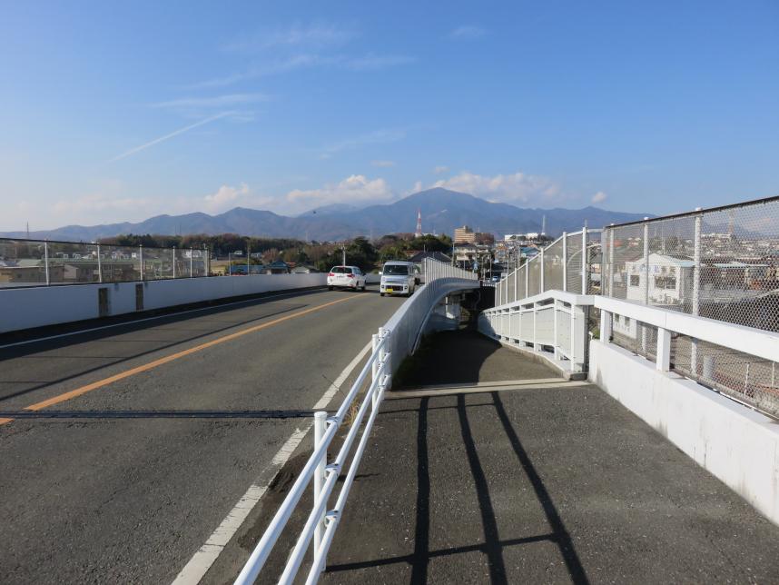 小田厚交差