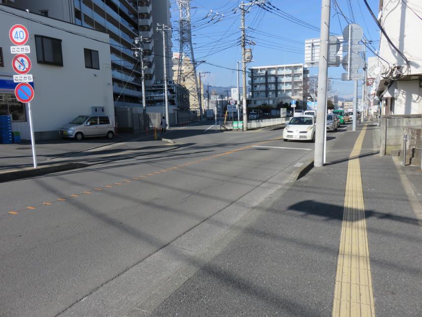 伊勢原駅分岐